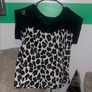 Forever 21 Black and White Animal Print Blouse